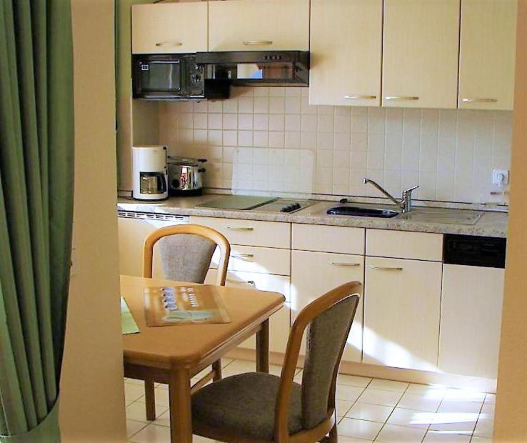 Bodensee Apartment Kressbronn "Seeland" เครสส์บรอนน์ อัม โบเดนเซ ภายนอก รูปภาพ