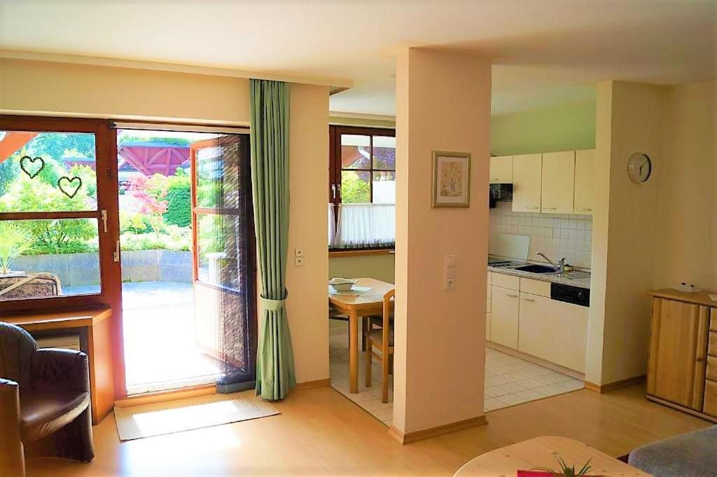 Bodensee Apartment Kressbronn "Seeland" เครสส์บรอนน์ อัม โบเดนเซ ภายนอก รูปภาพ