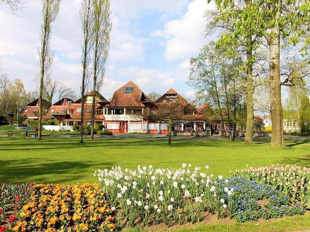 Bodensee Apartment Kressbronn "Seeland" เครสส์บรอนน์ อัม โบเดนเซ ภายนอก รูปภาพ